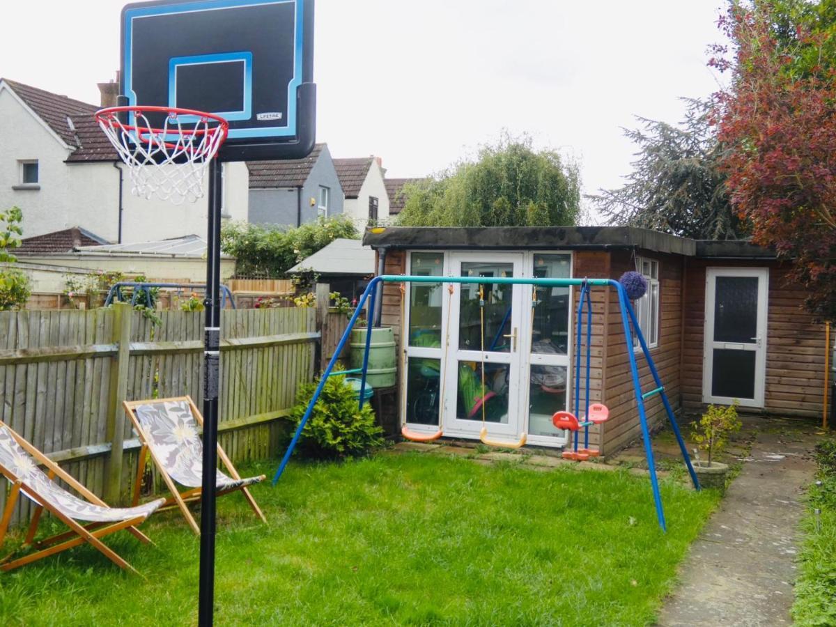 Spacious 3 Bed House With Parking & Good Transport South Norwood Luaran gambar